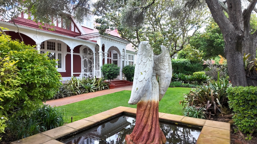 5 Bedroom Property for Sale in Rosebank Western Cape